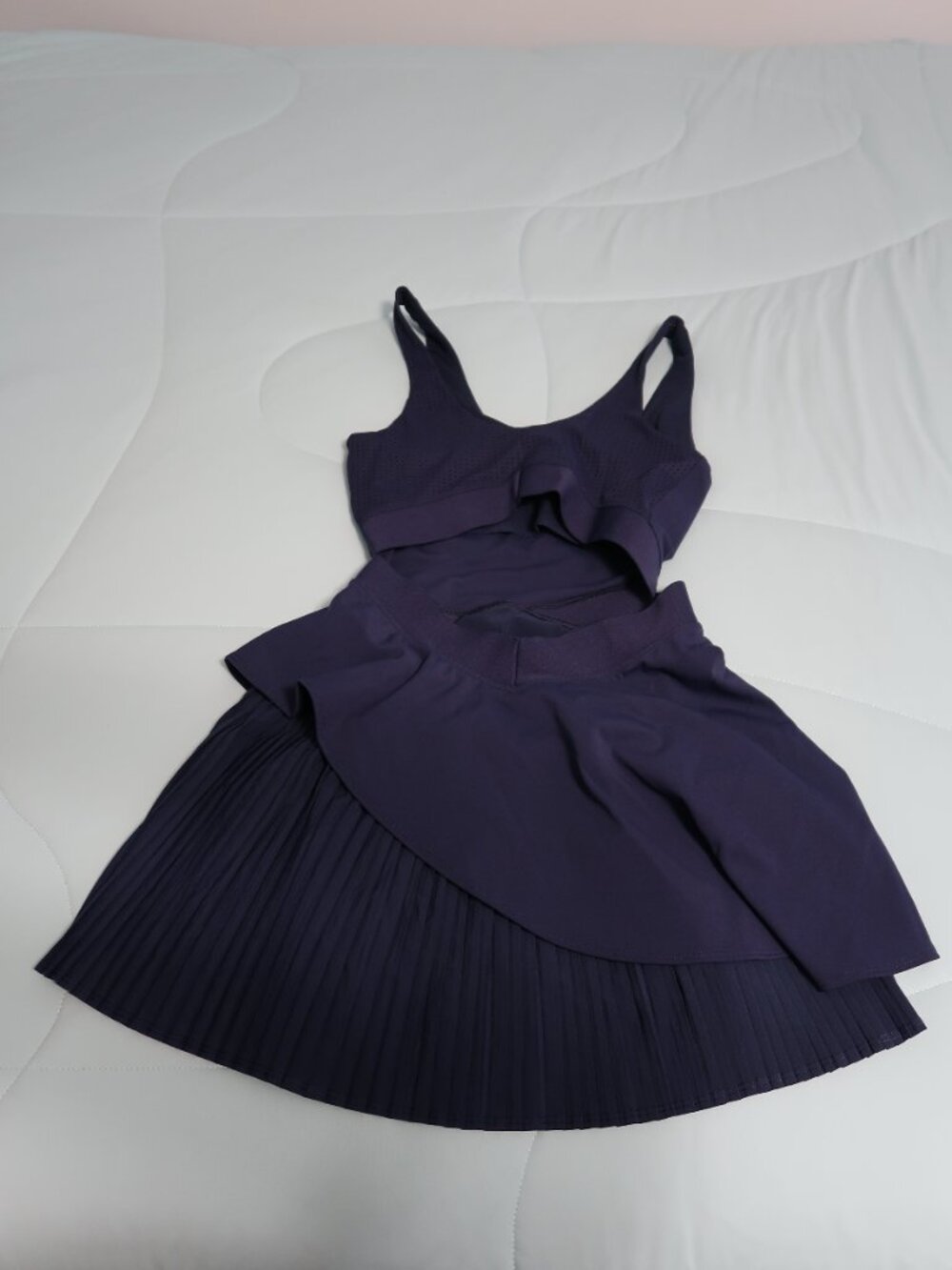 NWOT Lululemon Scoop-Neck Pleated Tennis Dress size 6 in Night Sea - Picture 2 of 3